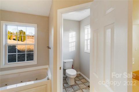 102 Harrison Dr, Clyde, NC 28721 photo 16