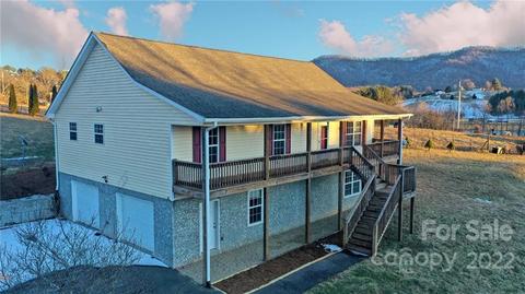 102 Harrison Dr, Clyde, NC 28721 photo 1