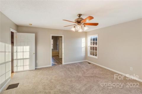 102 Harrison Dr, Clyde, NC 28721 photo 12
