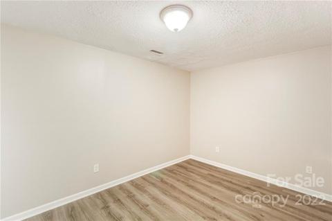 102 Harrison Dr, Clyde, NC 28721 photo 25