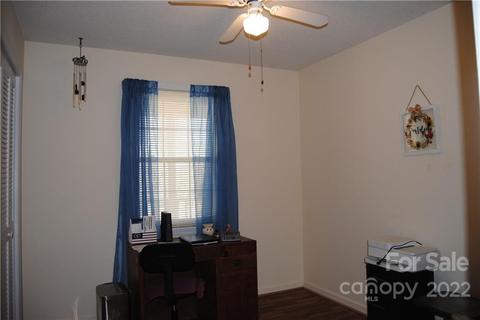 1505 University Dr, Lancaster, SC 29720 photo 11