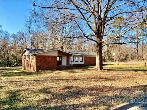 402 Brookgreen Dr, Monroe, NC 28112 photo 2