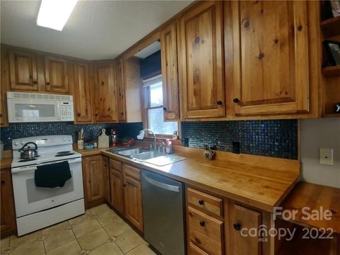52 Perimeter Dr, Sylva, NC 28779 photo 7