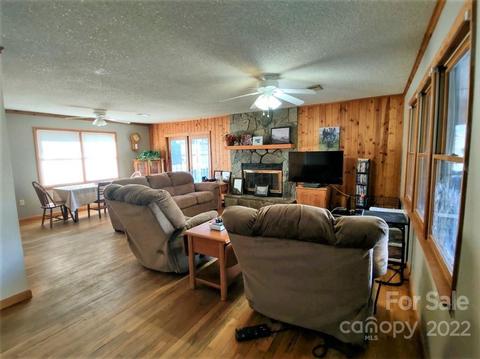 52 Perimeter Dr, Sylva, NC 28779 photo 8