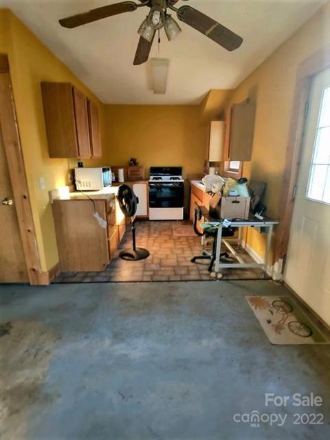 52 Perimeter Dr, Sylva, NC 28779 photo 18
