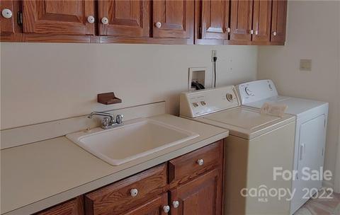 568 Memorial Hwy, Harmony, NC 28634 photo 23