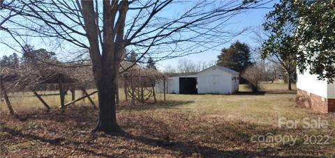 568 Memorial Hwy, Harmony, NC 28634 photo 7