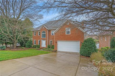 463 Cranborne Chase, Fort Mill, SC 29708 photo 2
