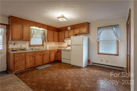 1565 Amherst Rd, Morganton, NC 28655 photo 9
