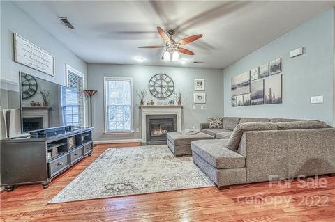 10000 Willow Leaf Ln, Cornelius, NC 28031 photo 7