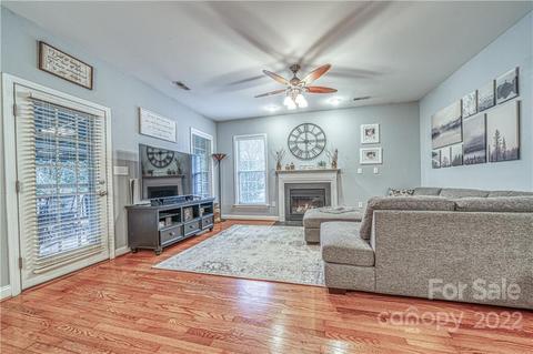 10000 Willow Leaf Ln, Cornelius, NC 28031 photo 5