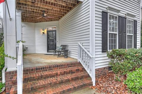 10000 Willow Leaf Ln, Cornelius, NC 28031 photo 3