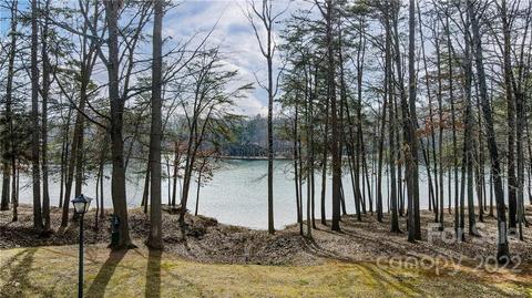103 Park Forest St, Davidson, NC 28036 photo 3