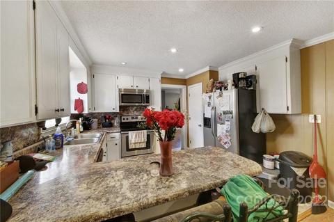 1205 Potter Rd, Lancaster, SC 29720 photo 8
