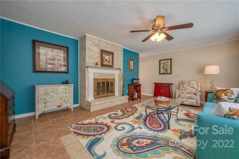 459 Meadowlark Dr, Tryon, NC 28782 photo 3