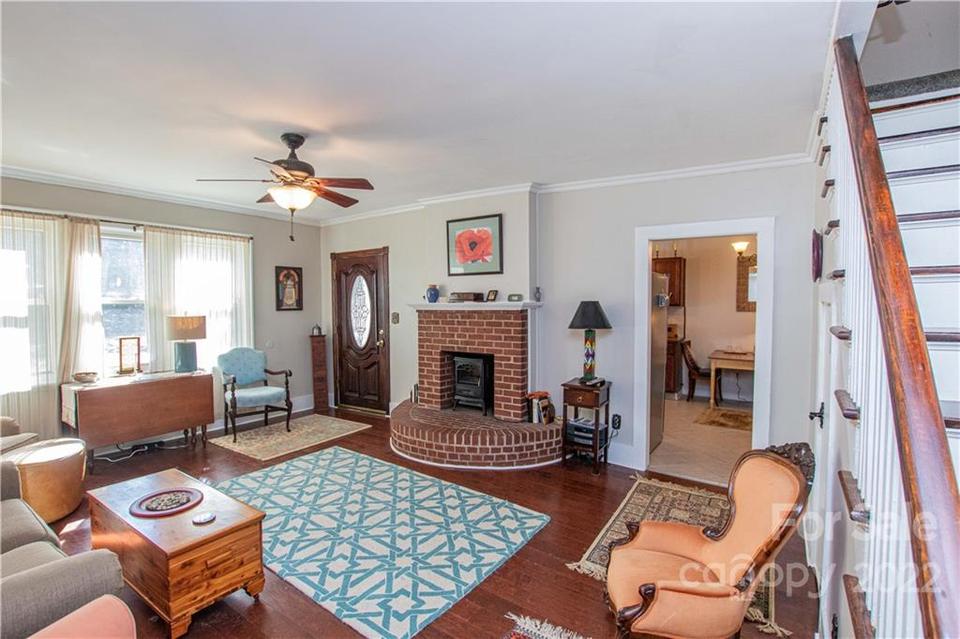  138 Maple St, Badin, NC 28009 photo 8