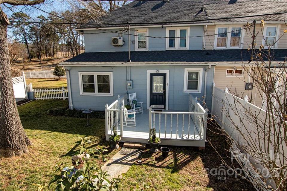  138 Maple St, Badin, NC 28009 photo 44