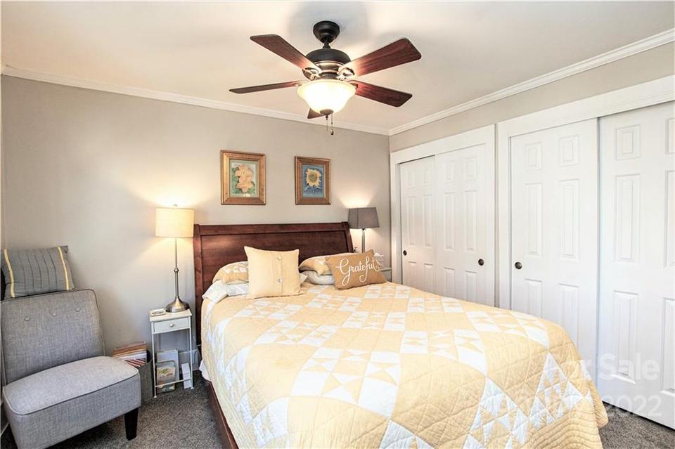  138 Maple St, Badin, NC 28009 photo 24