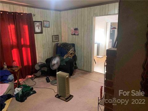 732 Pine St, Kannapolis, NC 28081 photo 2