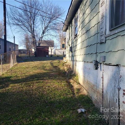 732 Pine St, Kannapolis, NC 28081 photo 18