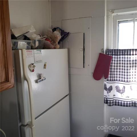 732 Pine St, Kannapolis, NC 28081 photo 4