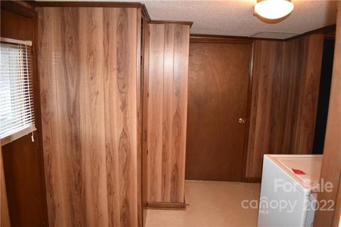 511 Valley Rd, Marion, NC 28752 photo 12