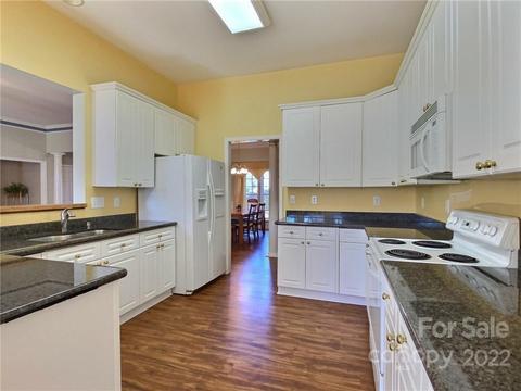 870 Knightsbridge Rd, Fort Mill, SC 29708 photo 8