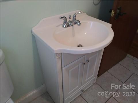 1950 Wall St, Morganton, NC 28655 photo 11