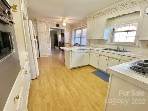 1860 Adam St, Conover, NC 28613 photo 13