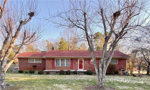 1860 Adam St, Conover, NC 28613 photo 2