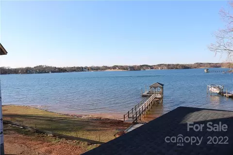 17819 Largo Pl, Cornelius, NC 28031