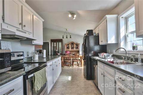 149 Speaks Rd, Olin, NC 28660 photo 8