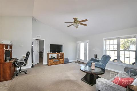 149 Speaks Rd, Olin, NC 28660 photo 4