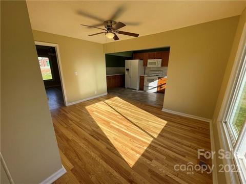 309 20th St, Kannapolis, NC 28083 photo 7