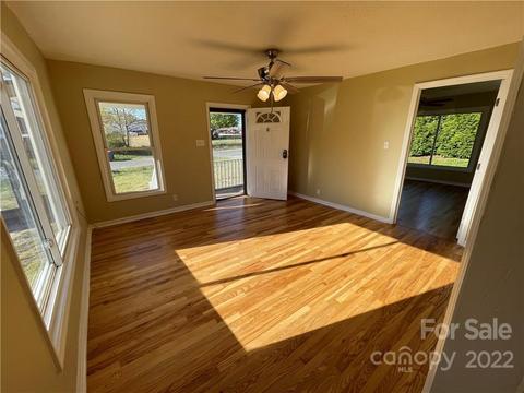 309 20th St, Kannapolis, NC 28083 photo 5