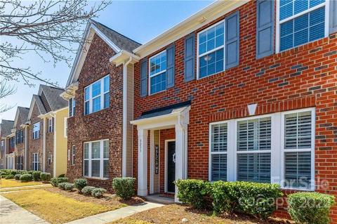 8233 Viewpoint Ln, Cornelius, NC 28031 photo 3