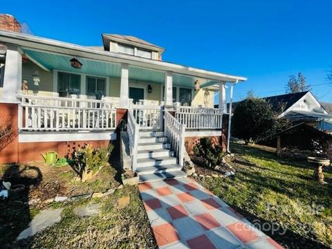 91 Pulliam St, Marion, NC 28752 photo 1