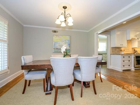 3326 Gresham Pl, Charlotte, NC 28211 photo 9