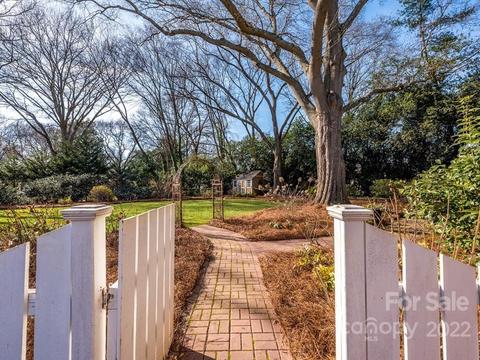 3326 Gresham Pl, Charlotte, NC 28211 photo 29