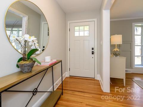 3326 Gresham Pl, Charlotte, NC 28211 photo 3