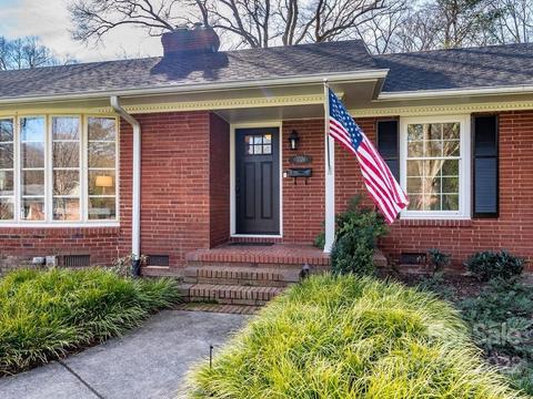 3326 Gresham Pl, Charlotte, NC 28211 photo 2
