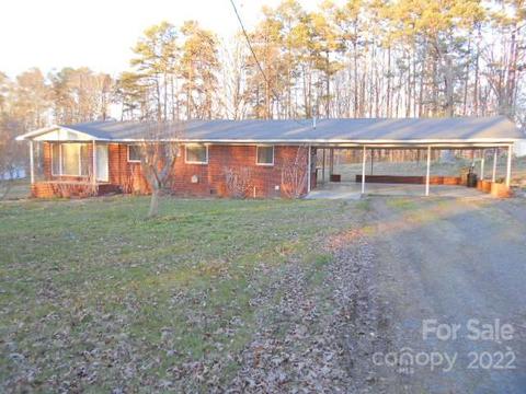 106 Forest Dr, Locust, NC 28097 photo 2