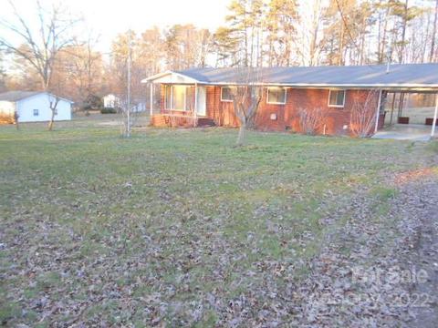 106 Forest Dr, Locust, NC 28097 photo 3
