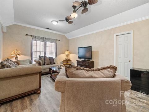 19932 Scanmar Ln, Cornelius, NC 28031 photo 24