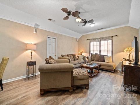 19932 Scanmar Ln, Cornelius, NC 28031 photo 23