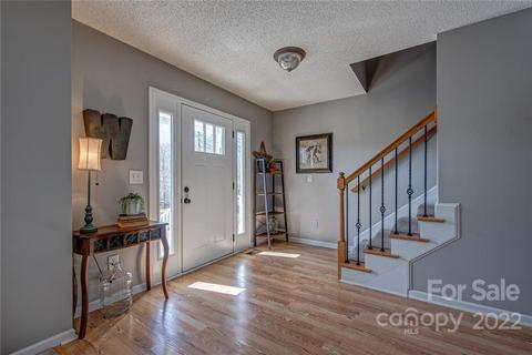 302 Bennington Dr, Stanley, NC 28164 photo 5