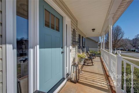 302 Bennington Dr, Stanley, NC 28164 photo 4