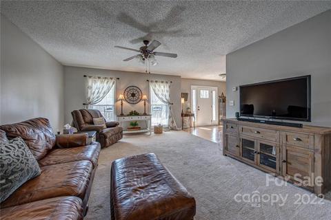 302 Bennington Dr, Stanley, NC 28164 photo 8