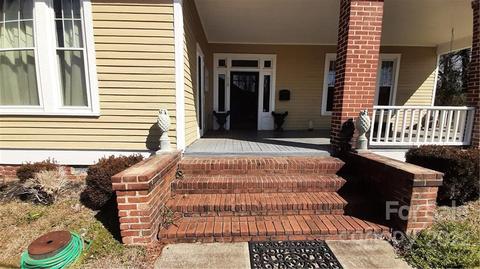 115 Smith St, Chester, SC 29706 photo 3