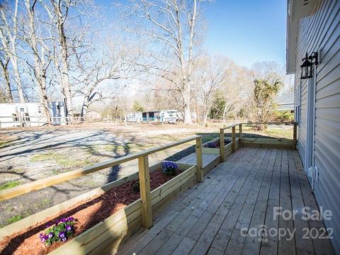 111 Fairview St, Clover, SC 29710 photo 22